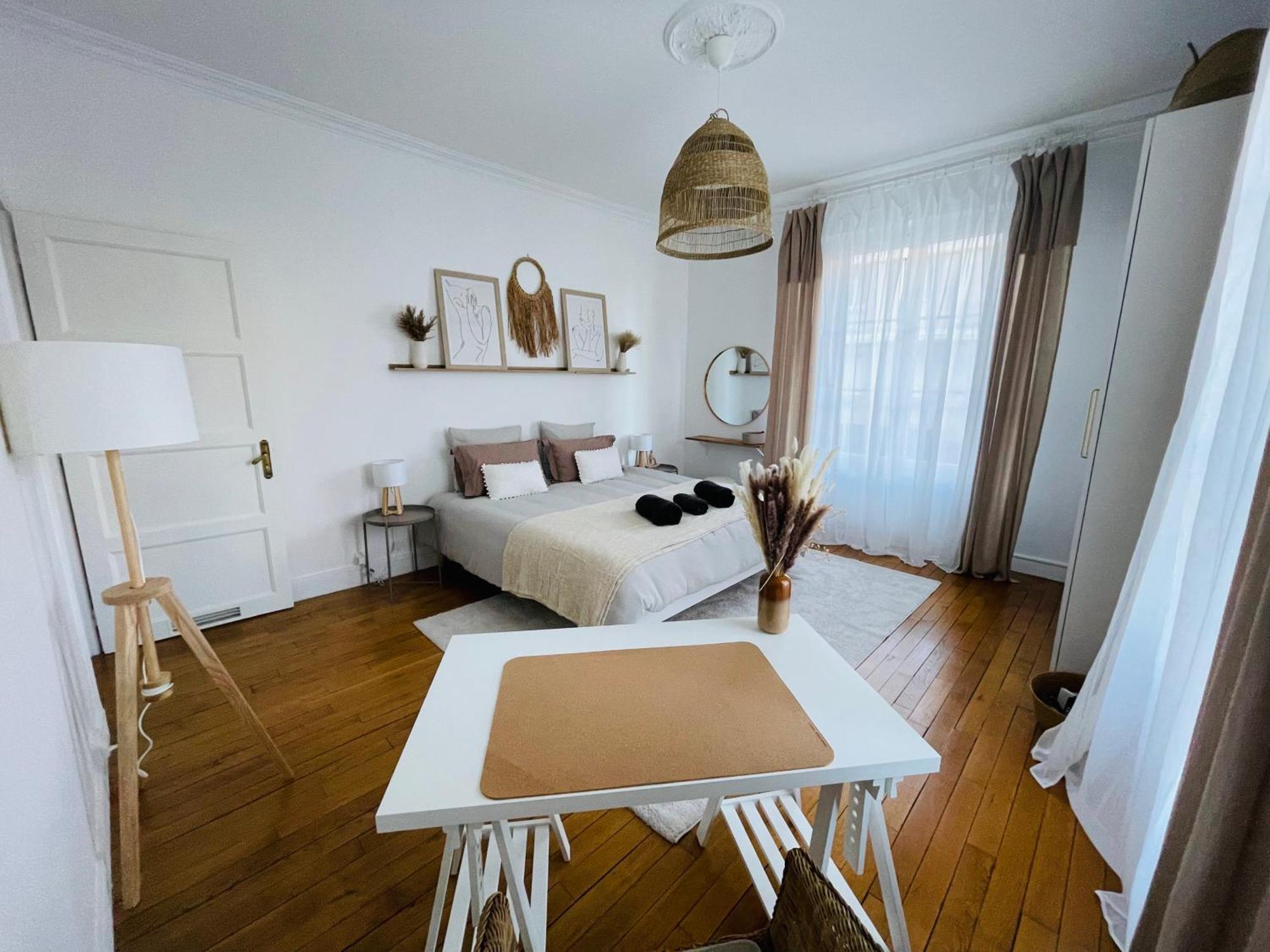 Apartment De Standing Hyper Centre *